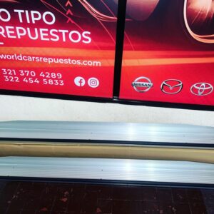 JUEGO DE ESTRIBOS TOYOTA HILUX VIGO