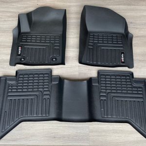 TAPETES TERMOFORMADOS TOYOTA HILUX REVO