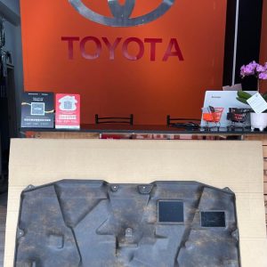 AISLADOR DE CAPO TOYOTA PRADO NACIONAL