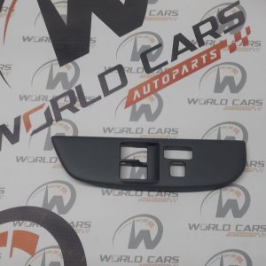 TAPA SWITCH ELEVAVIDRIOS LH TOYOTA PRADO NACIONAL 3 PUERTAS