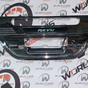 CROMO CHAPA PLATON TOYOTA HILUX 2017...